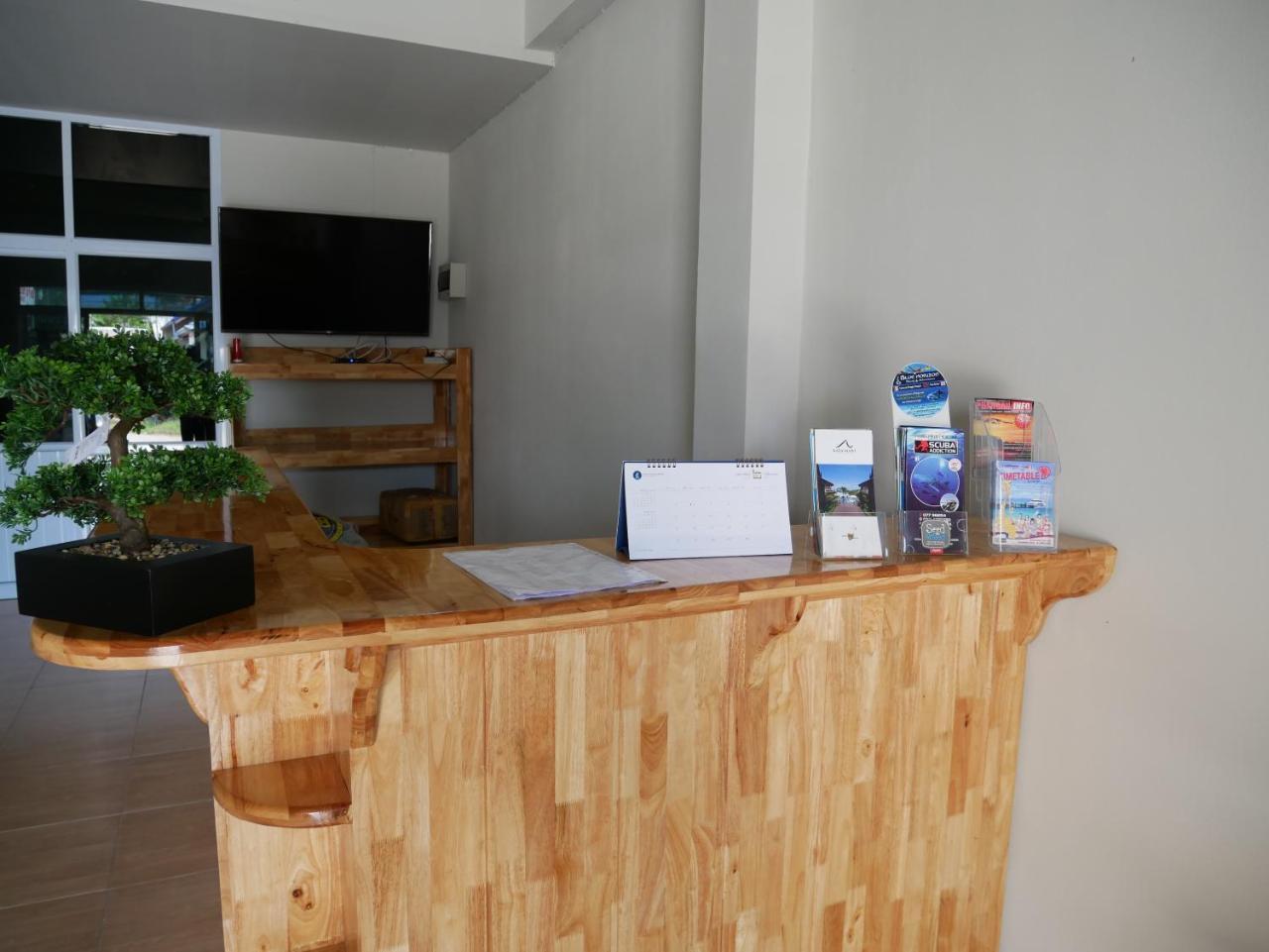 Eq Hostel Тонгсала Екстер'єр фото